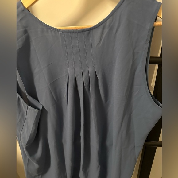 Shale blue flowy tank. - Picture 2 of 3